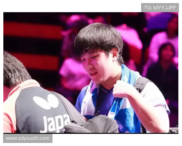 球迷刷屏力挺张本智和加油休息